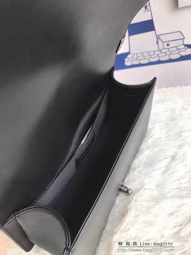 香奈兒CHANEL 67086大v格經典Le Boy專櫃品質 單肩斜挎鏈條包 DSC1274